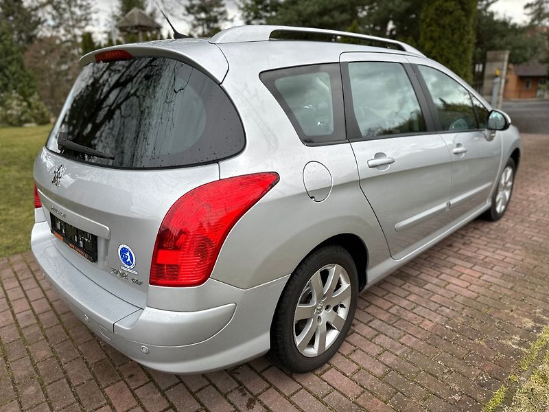 Peugeot 308 (2009) SW 1.6 16v 88kw - fotka 7 z 29