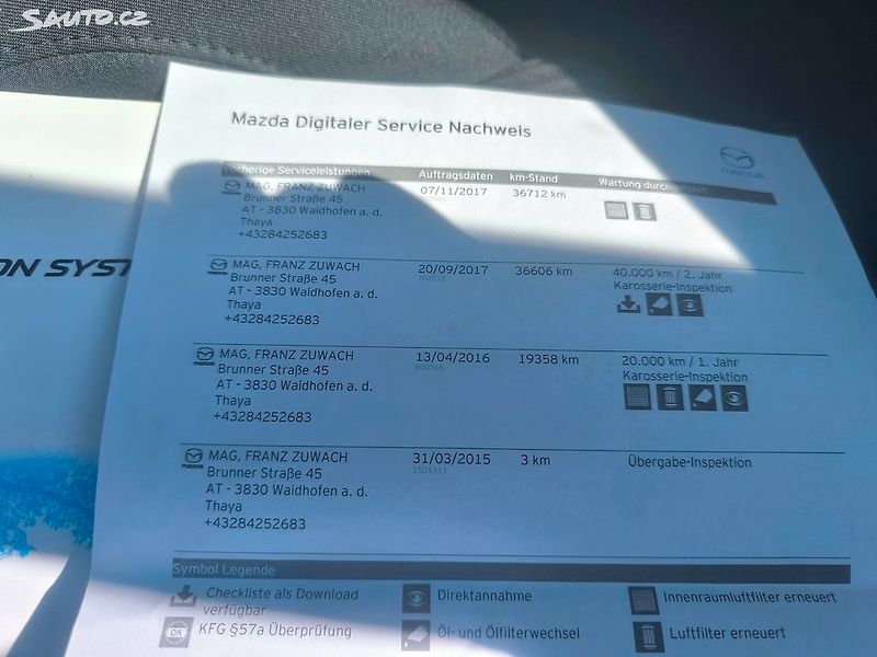 Mazda 3 2,0i,KRÁSNÁ,70KM,SERVISKA,1MAJ - fotka 15 z 25
