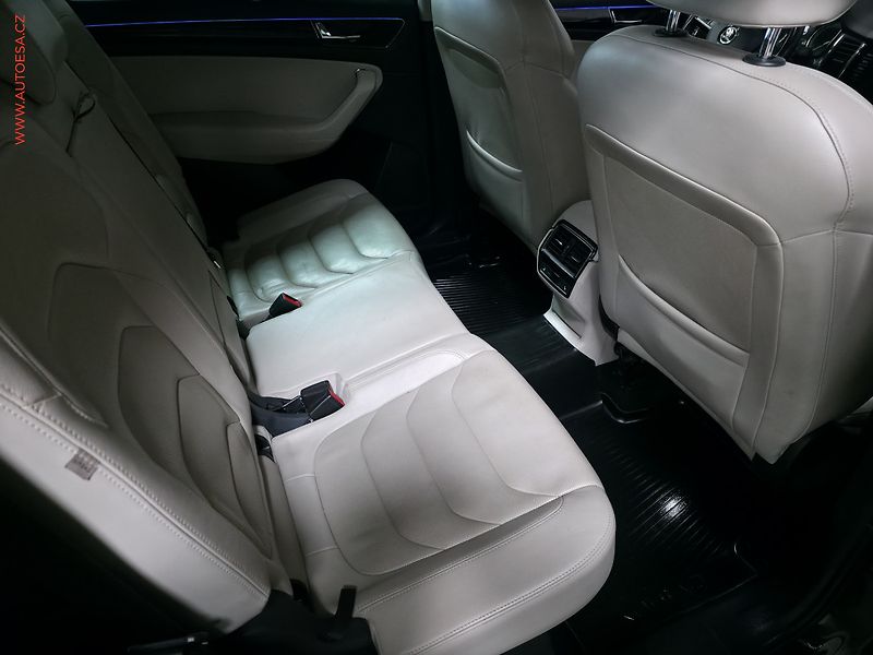 Škoda Kodiaq (2017) 2.0 TDi 4x4, 7míst, ČR - fotka 12 z 18