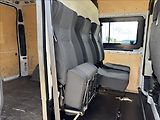 Peugeot Boxer 2,2 BHDI 103kW L2 Kombi Van - náhled 16
