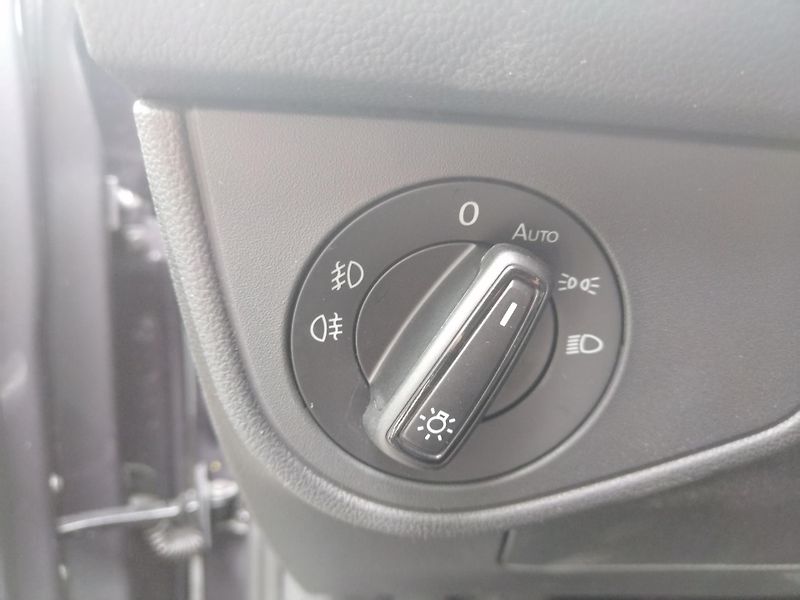 Volkswagen Taigo Style 1,0 TSI 85kW 6G - fotka 17 z 26