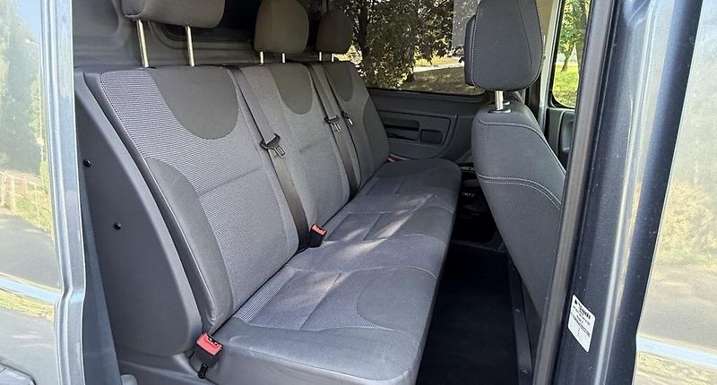 Citroën Jumpy (2015) 2.0 HDI AUTOMAT — 2015 - fotka 16 z 20