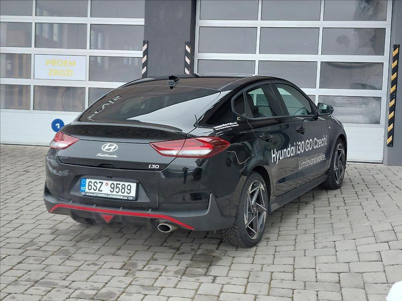 Hyundai i30 FB 1,5 TGDI DCT N LINE - fotka 8 z 22