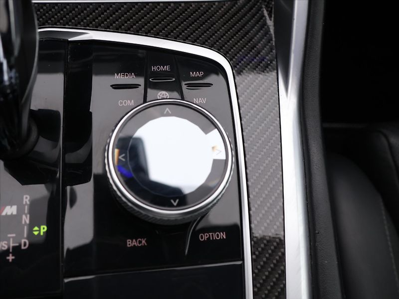 BMW X6 3,0 294kW M50d M-Paket DPH - fotka 22 z 30