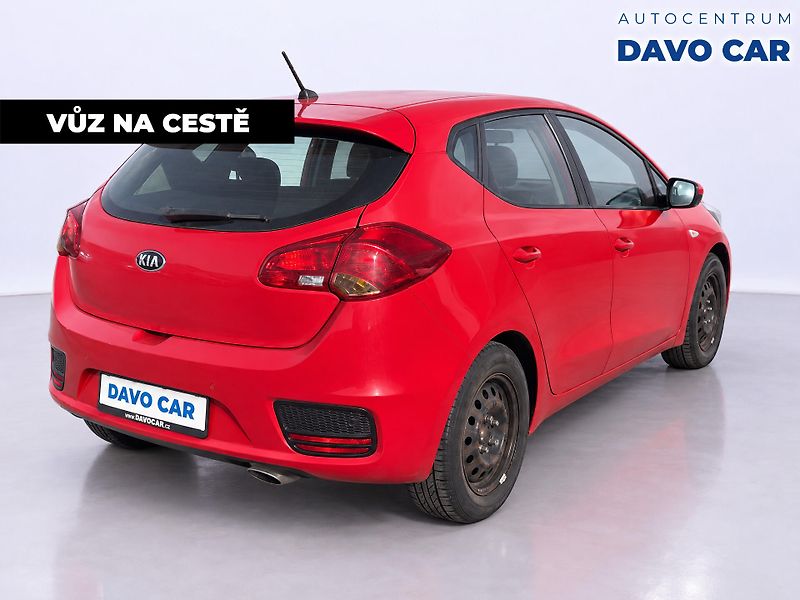 Kia Ceed 1,4 i 73kW Exclusive CZ DPH - fotka 5 z 12