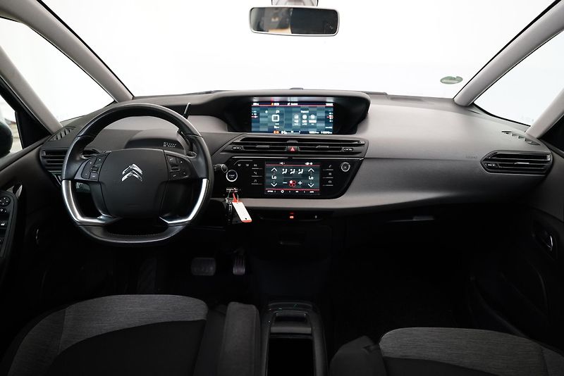 Citroën Grand C4 Picasso - fotka 6 z 6