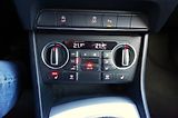 Audi Q3 (2017) S-LINE 2,0 TDI 110 kW - náhled 32