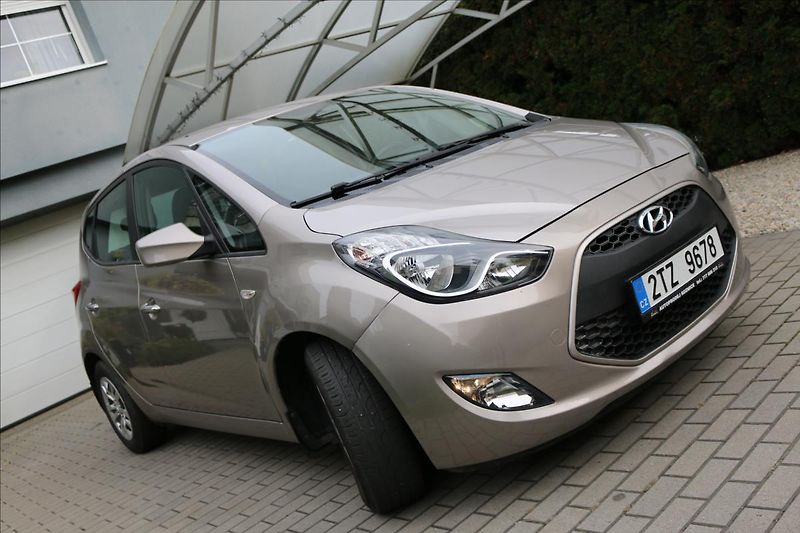 Hyundai ix20 1,6 91kW,1 majitel ČR,Tažné - fotka 3 z 31