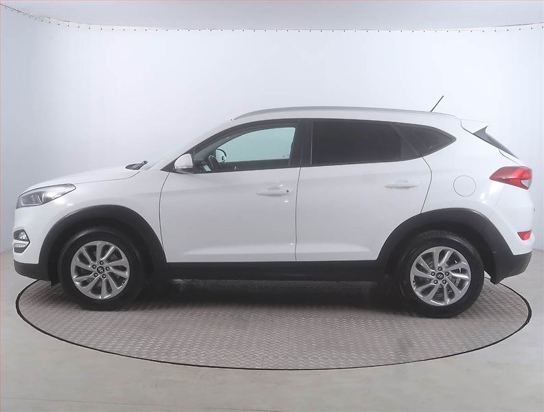 Hyundai Tucson (2017) 1.7 CRDi, Serv.kniha, Navi - fotka 3 z 15