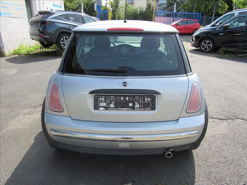 Mini One 1,6 i 66KW - fotka 5 z 24