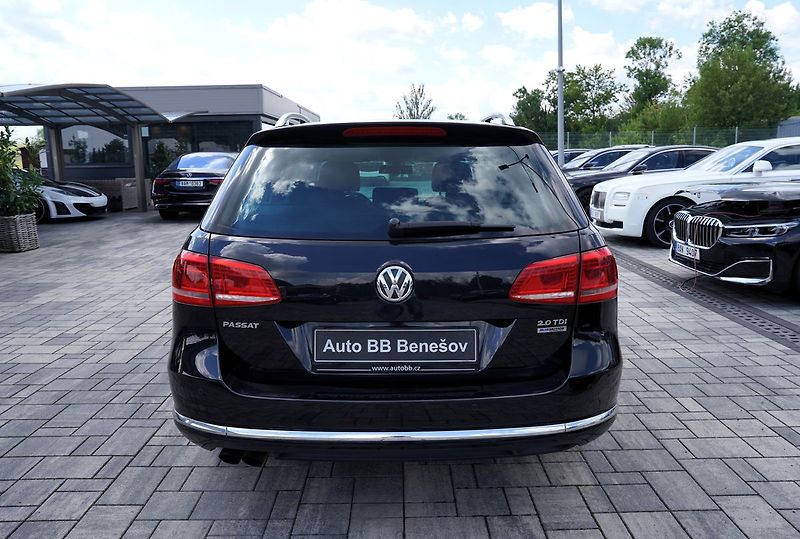 Volkswagen Passat 2.0 TDI DSG 140PS/Al.kola/xeno - fotka 5 z 37