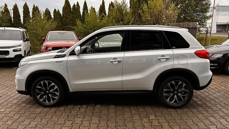Suzuki Vitara 1.6i Automat - fotka 4 z 17