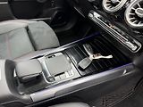 Mercedes-Benz GLB 250 165kW 4MATIC AMG LINE  - náhled 18