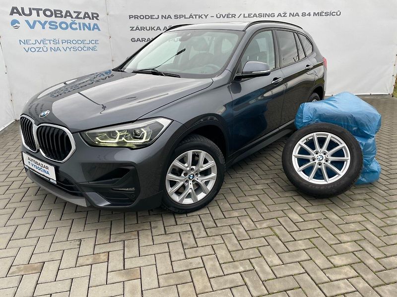 BMW X1 (2021) 20d xDrive 140kW! M Sport - fotka 8 z 41