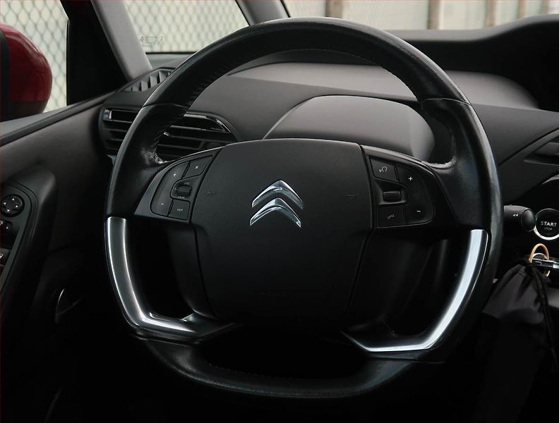 Citroën C4 Picasso (2017) 1.2 PureTech, Serv.kniha - fotka 14 z 15