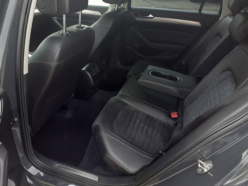 Volkswagen Passat Variant (2016) 1.4 TSi 110 Kw Highline - fotka 23 z 41