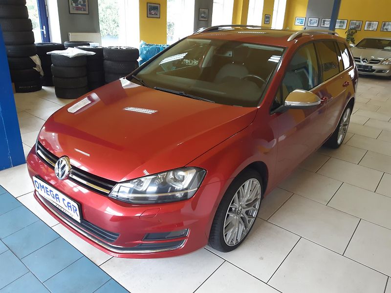 Volkswagen Golf 1.4 TSI NAVI XENON WEBASTO - fotka 3 z 26