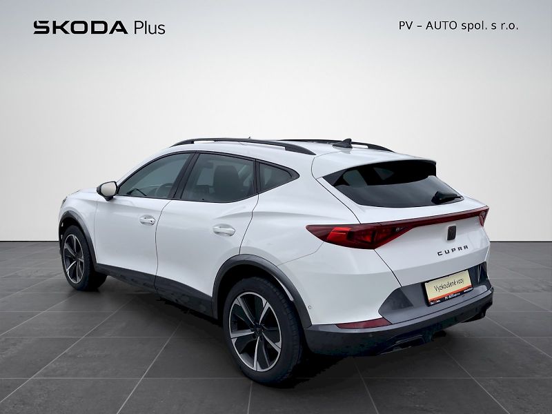 Cupra Formentor (2024) 1.5 TSI 110 kW DSG Basis - fotka 28 z 35