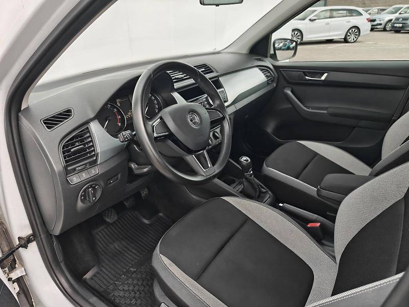 Škoda Fabia Ambition Green tec 1,2TSI - fotka 5 z 21