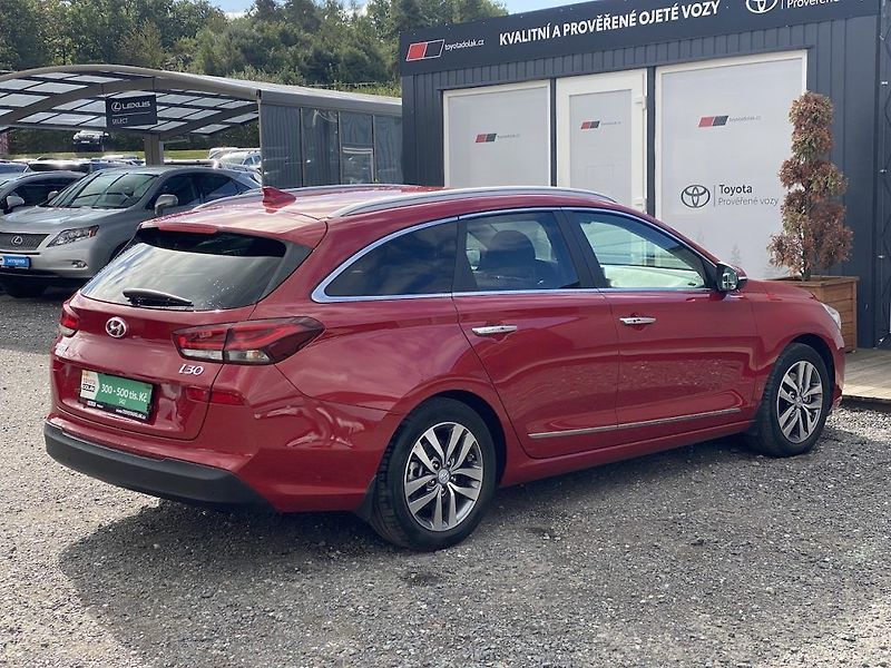Hyundai i30 1.4T-GDi, ČR, automat, tažné - fotka 6 z 25