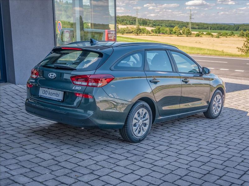 Hyundai i30 (2026) WG 1,0 T-GDI MT COMFORT - fotka 5 z 14