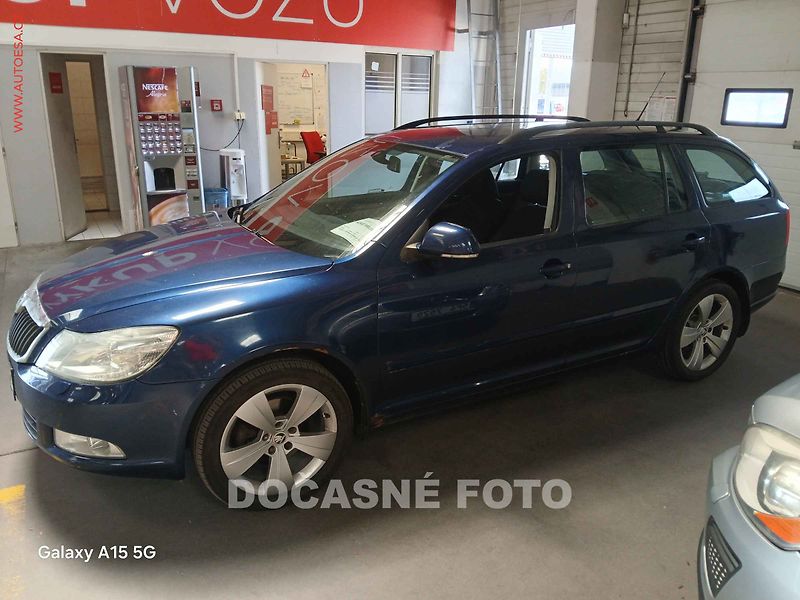 Škoda Octavia (2010) 2.0 TDi - fotka 1 z 3