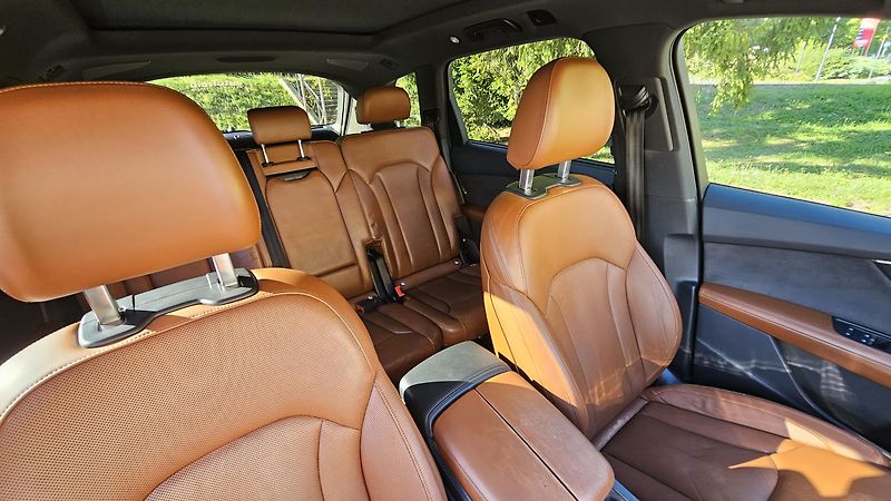 Audi Q7 (2017) 3.0 TDI, CZ, 7míst, Matrix... - fotka 17 z 28