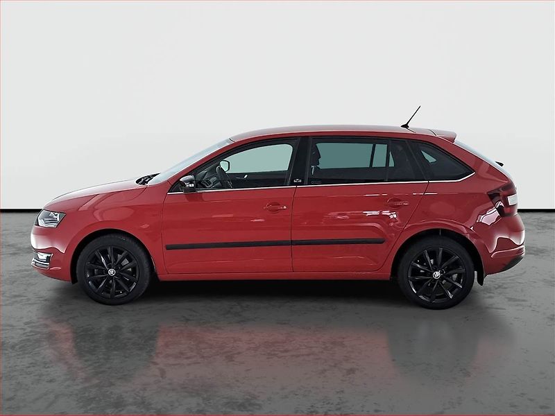 Škoda Rapid (2018) Spaceback 1.0 TSI, Xenony - fotka 3 z 18