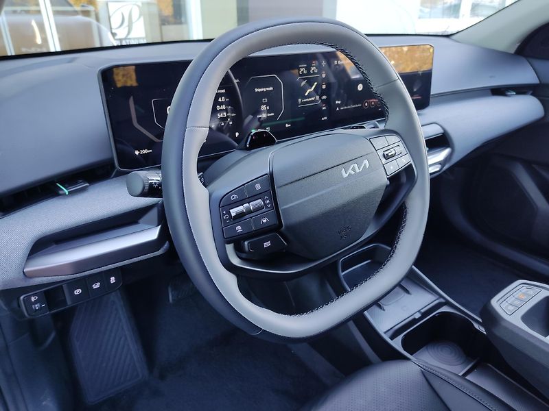 Kia EV4 (2026) SZ1 4x2 EARTH + A19 81,4 KWH - fotka 4 z 6