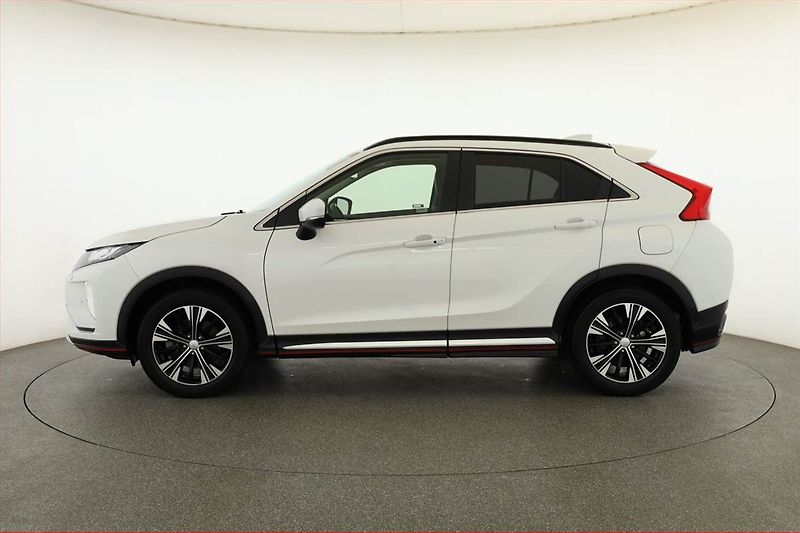 Mitsubishi Eclipse Cross (2018) 1.5 T-MIVEC, 4X4, Automat - fotka 3 z 17