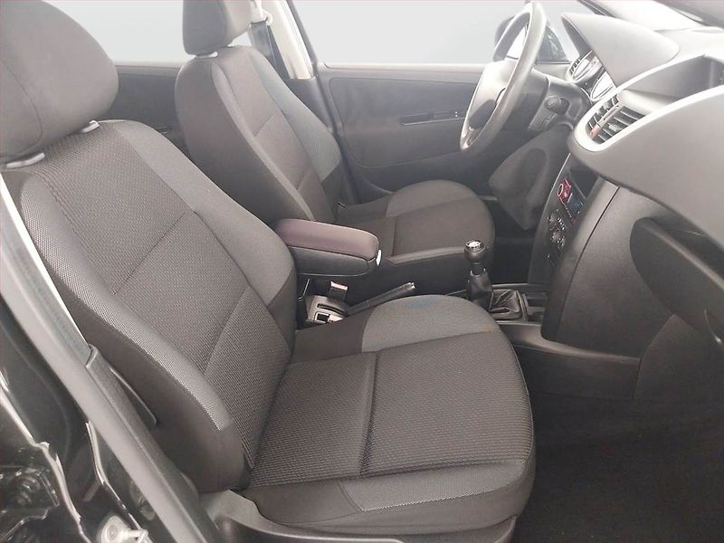 Peugeot 207 (2010) 1.4, LPG, po STK - fotka 9 z 18