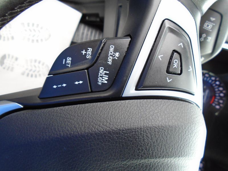 Ford Galaxy 2.5 Durarec FHEV Vignale 7míst - fotka 23 z 46