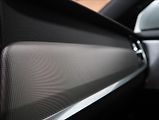 Volvo S90 2,0 T8 TWINENGINE AWD R-DESIGN - náhled 38