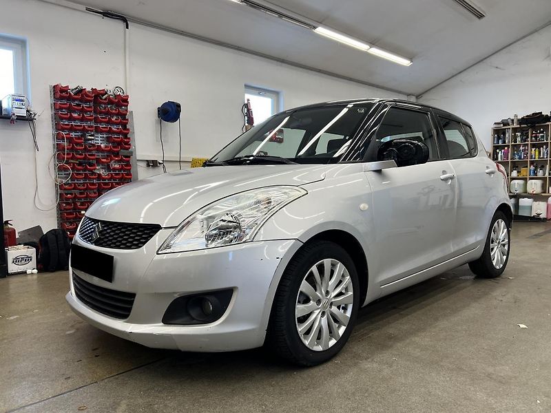 Suzuki Swift 1.2l 69 kW - fotka 3 z 18