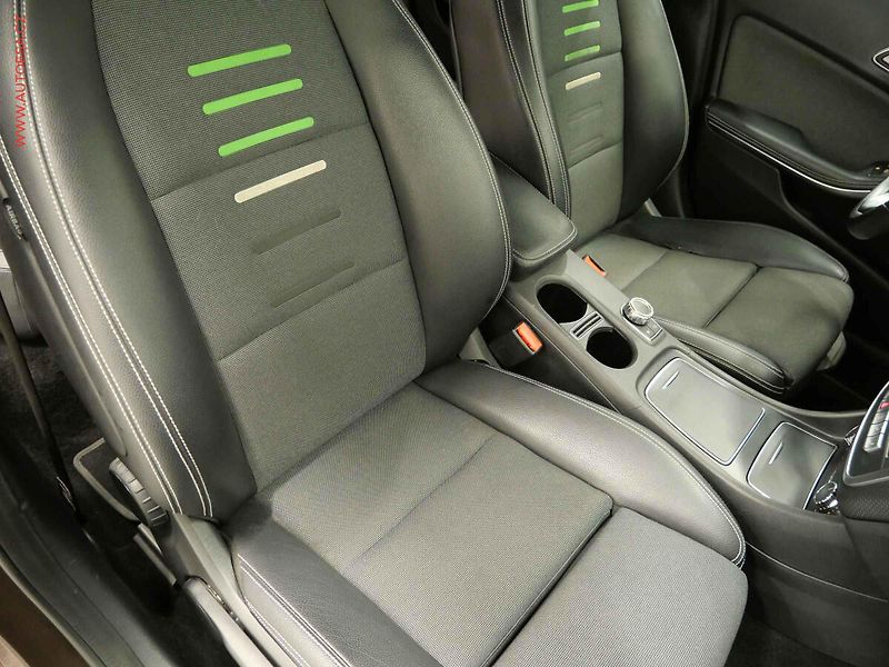 Mercedes-Benz Třídy A (2016) 1.6i, ČR, AT, bixen, autoAC - fotka 11 z 20