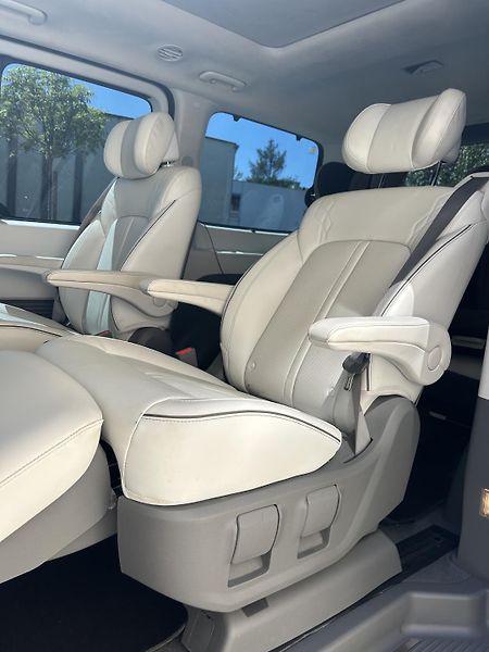 Hyundai Staria (2022) - fotka 15 z 48