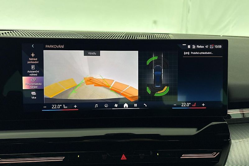 BMW Řada 5 540d xDrive Touring - fotka 20 z 24