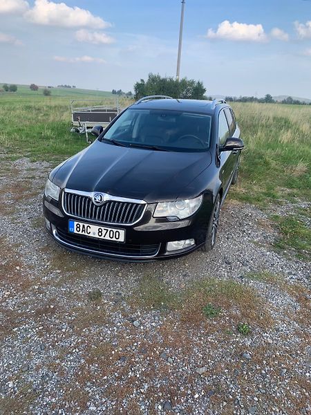 Škoda Superb (2012) Laurin&Klement 3.6 FSI V6 - fotografie inzerátu