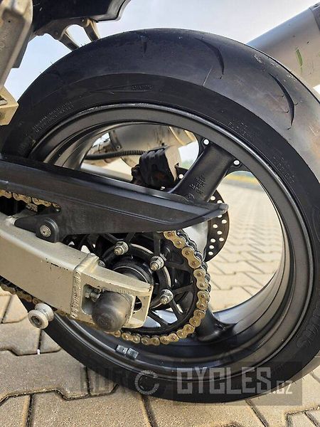 Kawasaki ZX-6R Ninja (2000) A2 - fotka 14 z 15