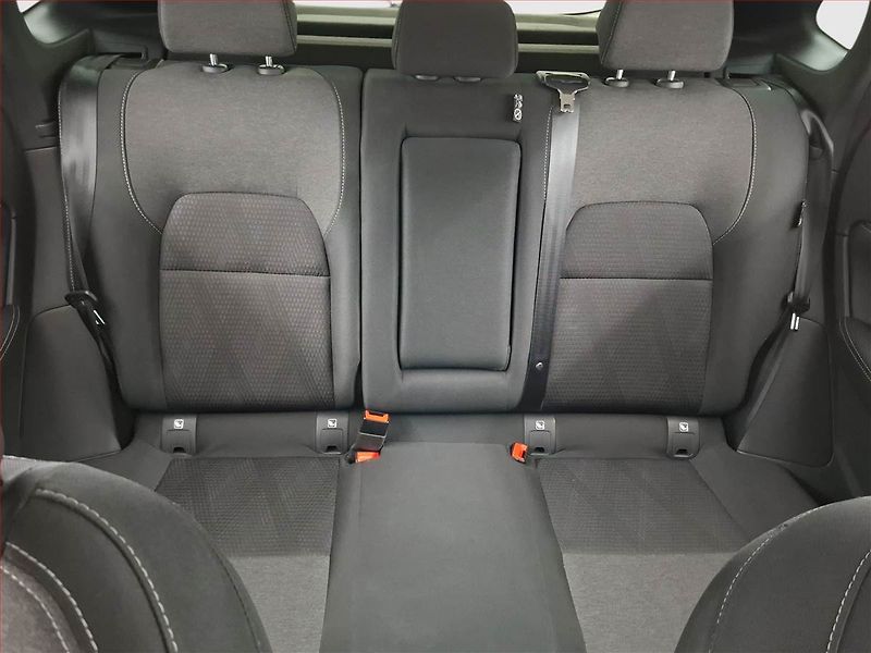 Nissan Qashqai (2022) 1.3 DIG-T - fotka 10 z 18