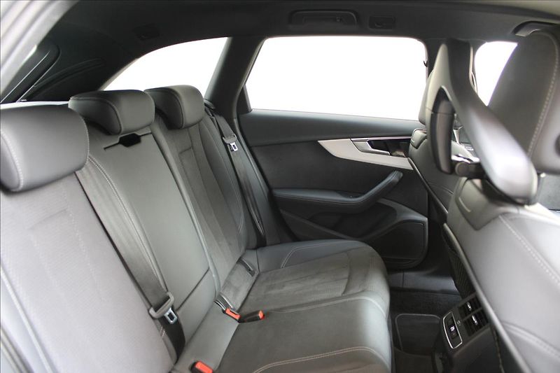 Audi A4 40TDI Q/S-LINE/ZÁRUKA/DPH/CZ - fotka 30 z 44