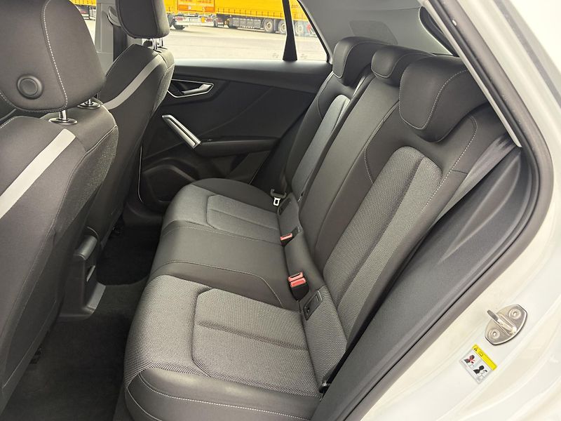 Audi Q2 (2017) 1.6 TDi SPORT/SERVIS AUDI/ - fotka 19 z 25
