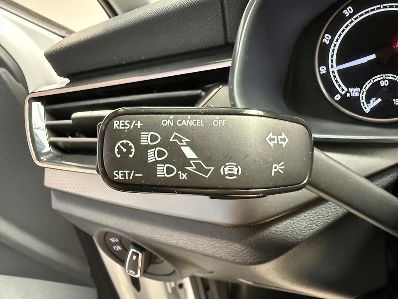 Škoda Scala 1.5 TSI 110kW Style - fotka 9 z 11