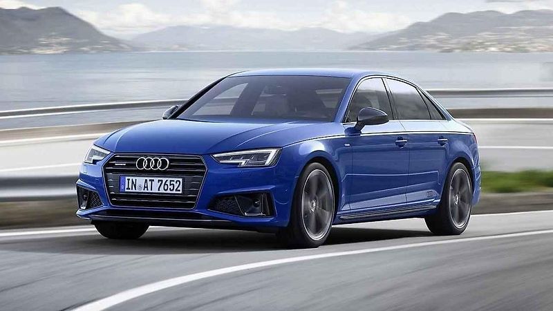 Audi A4.