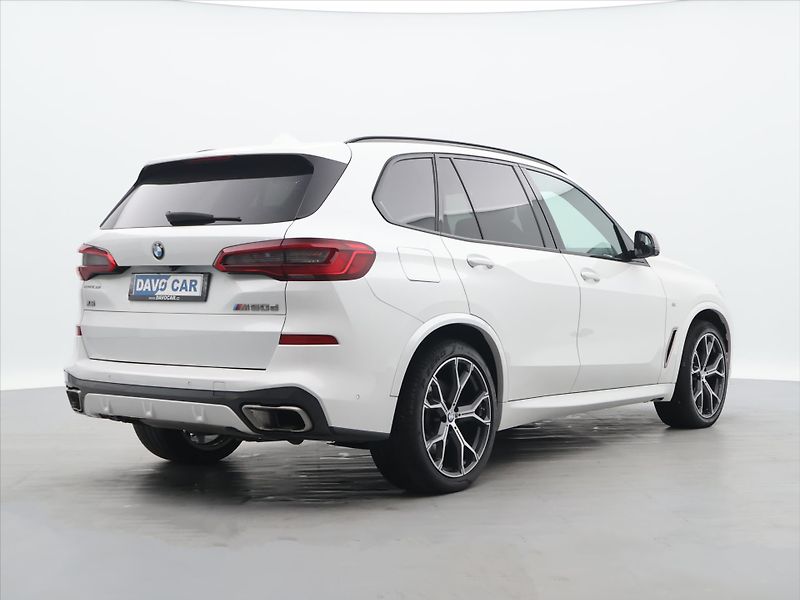 BMW X5 3,0 M50d 294kW CZ DPH FULL SER - fotka 6 z 38