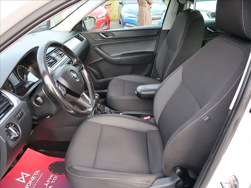 Škoda Rapid 1,2 TSi,63kW,Klima - fotka 12 z 22