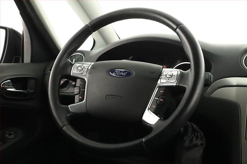 Ford S-MAX (2008) 2.0 TDCi, po STK - fotka 8 z 17