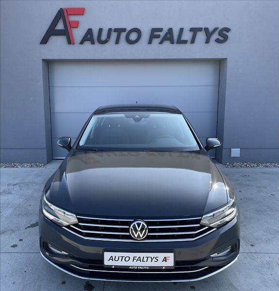 Volkswagen Passat 2,0 TSI 200KW 4X4 DSG ČR. - fotka 8 z 29
