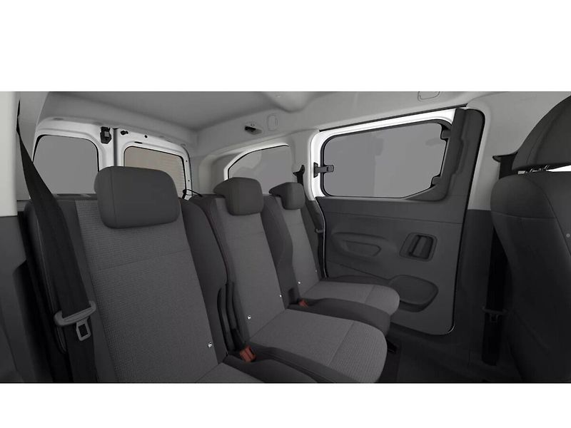 Toyota ProAce City Verso 1.2 LWB Business - fotka 6 z 6