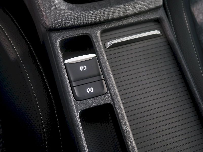 Škoda Octavia (2025) SPORTLINE 2.0TDI 110KW DSG CAN - fotka 35 z 44